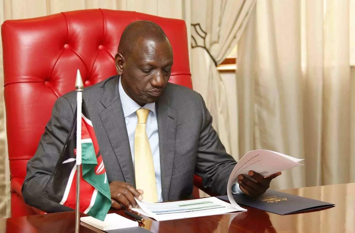 Un faux appel d'offres pour ordinateur portable d'une valeur de 180 millions de KSh a été signé dans le bureau de William Ruto, a déclaré un témoin à la cour