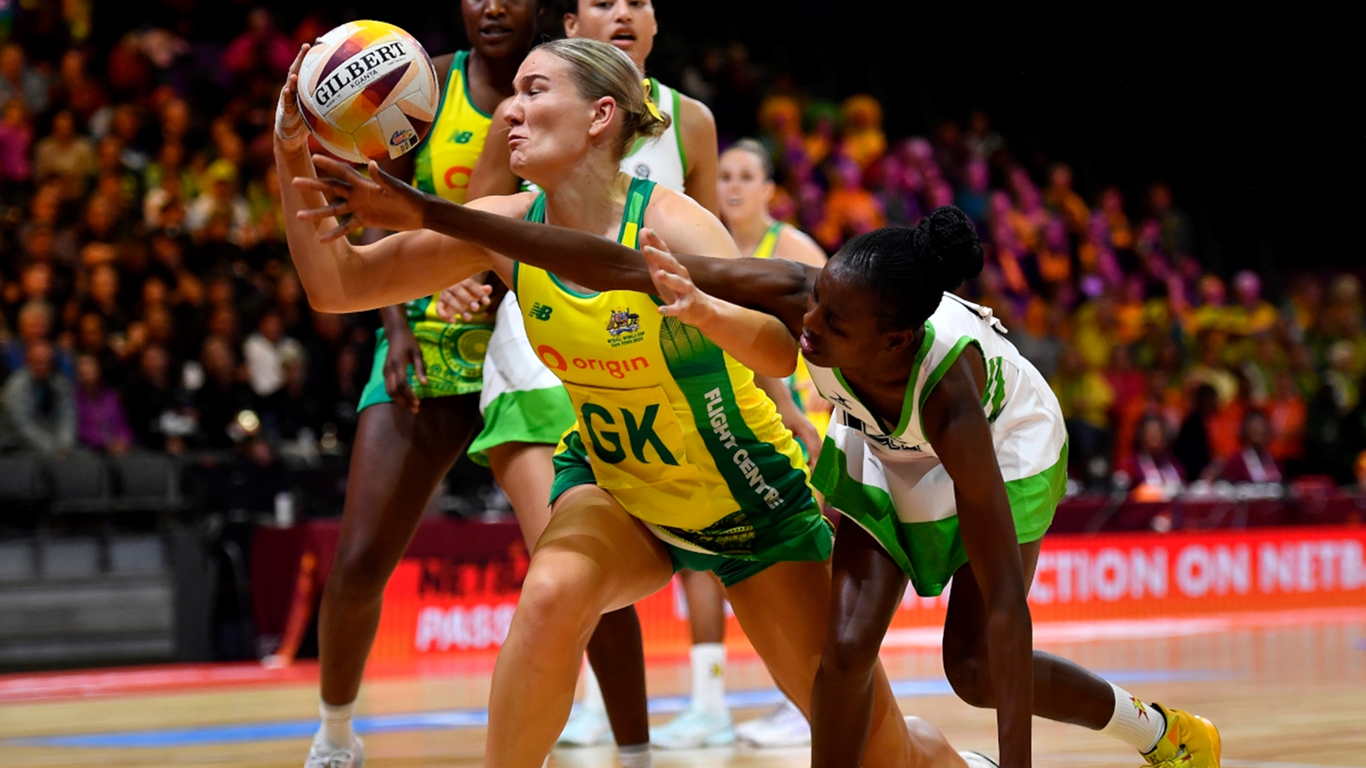 Australia beat Zimbabwe in World Cup opener