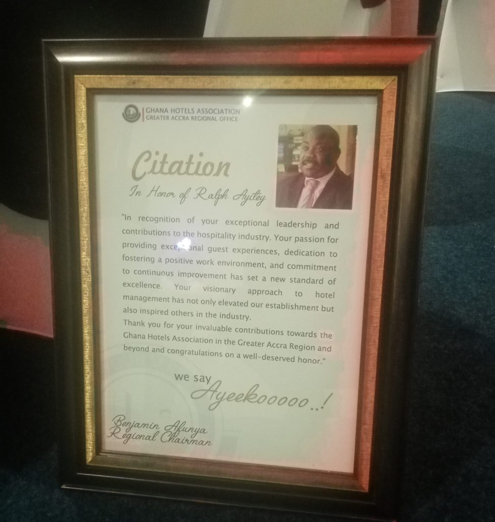 La Ghana Hotels Association rend hommage au directeur général de l'hôtel Coconut Grove