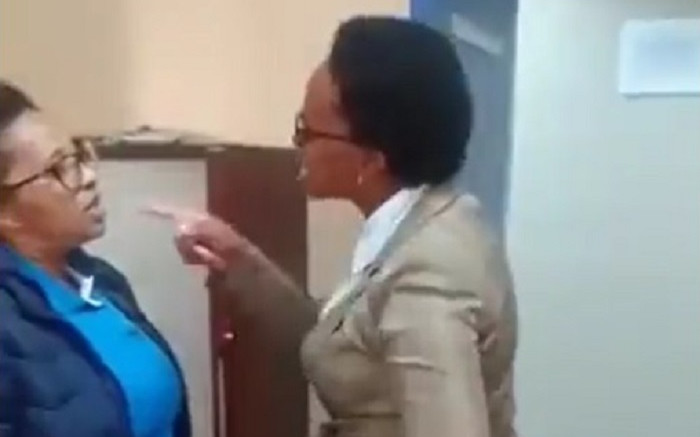 Le porte-parole du département EC Edu s'excuse pour la querelle filmée avec un collègue