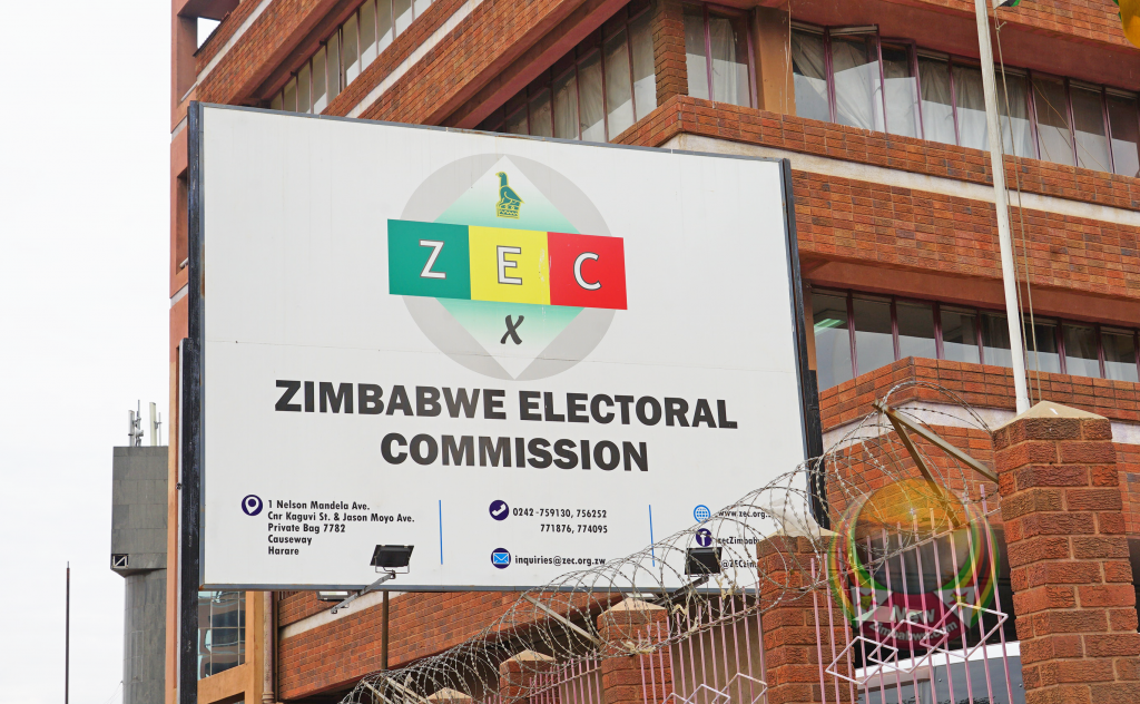 Zimbabwe polls to go ahead without provision of updated voters’ roll by electoral commission