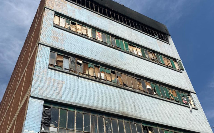 Les habitants de Joburg déplacés par un incendie disent avoir perdu des objets irremplaçables