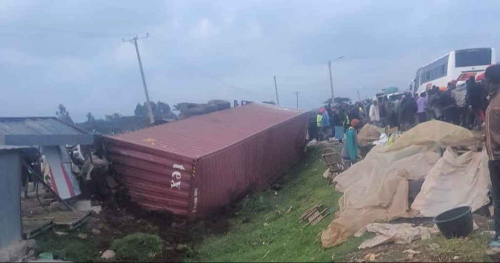 Revue des journaux kenyans du 2 août : des millions pour l'indemnisation des victimes de l'accident de Londiani disparaissent