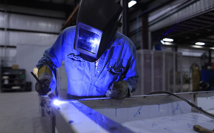 De meilleures performances manufacturières et minières ont contribué à stimuler le PIB