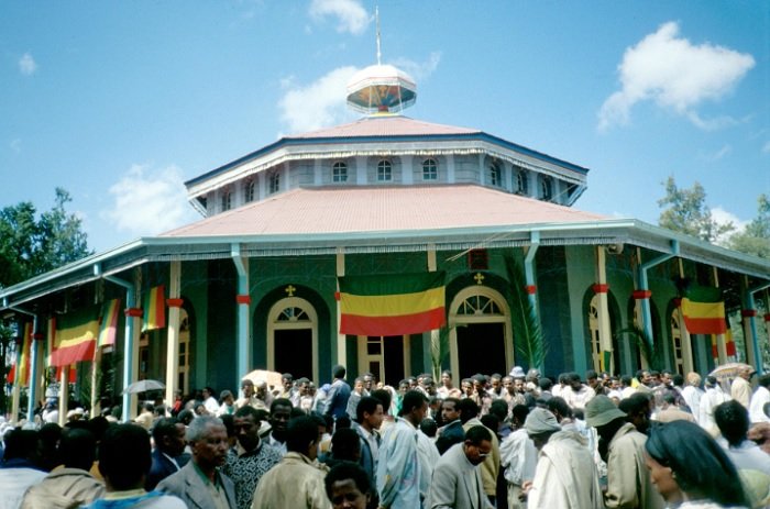 Plus de 1 000 chrétiens orthodoxes évacués n'ont pas encore...