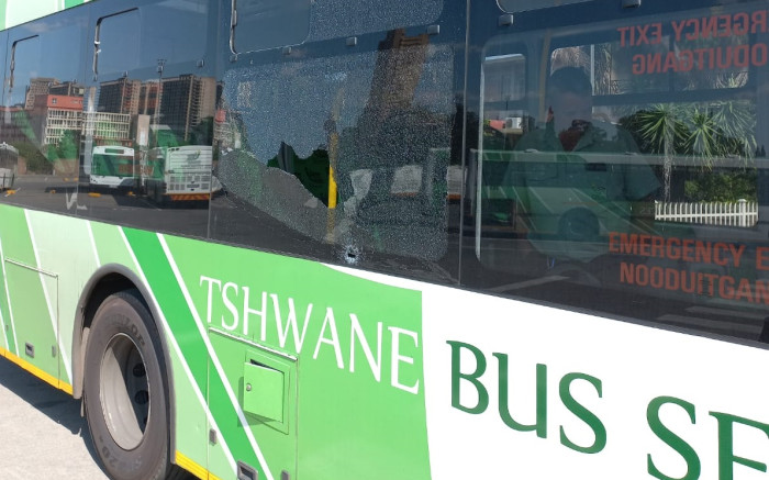 3 bus de la ville de Tshwane vandalisés alors que le service revient sur fond de conflit salarial