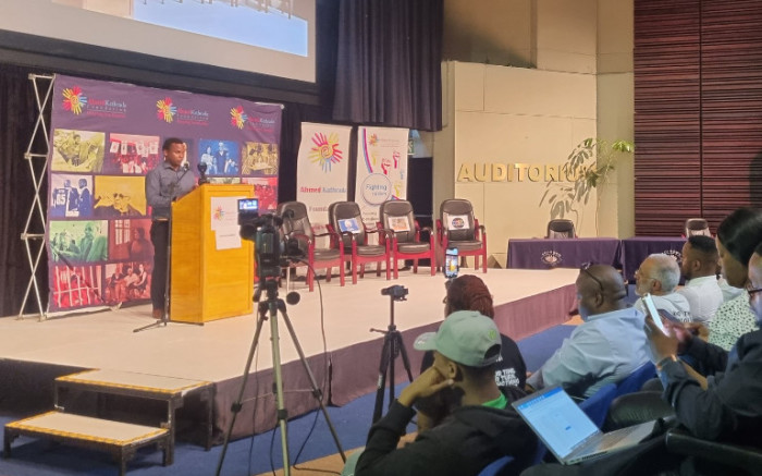 Les citoyens sud-africains inquiets doivent protester pour attirer l'attention du gouvernement