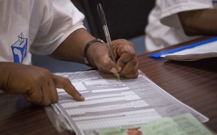 La CEI travaille avec les forces de l'ordre pour garantir que l'inscription des électeurs ne soit pas perturbée