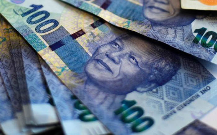 L'économiste Roodt détaille le règlement sur la manipulation de devises de Standard Chartered