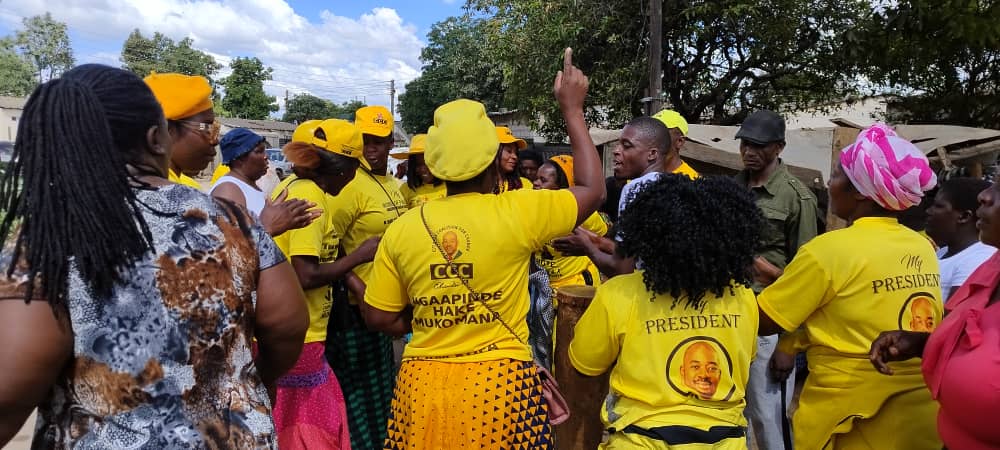 Les habitants de Mabvuku déclarent que le sac d'argent du Zanu PF, Scott Sakupwanya, est responsable du meurtre d'un militant du CCC |