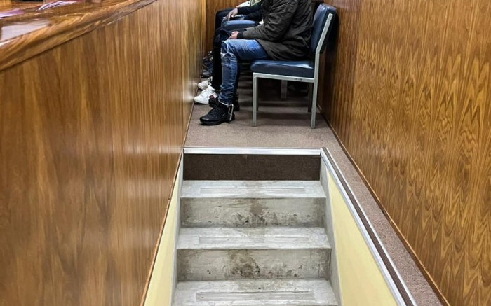 Un autre enquêteur témoignera dans le procès pour meurtre de Meyiwa