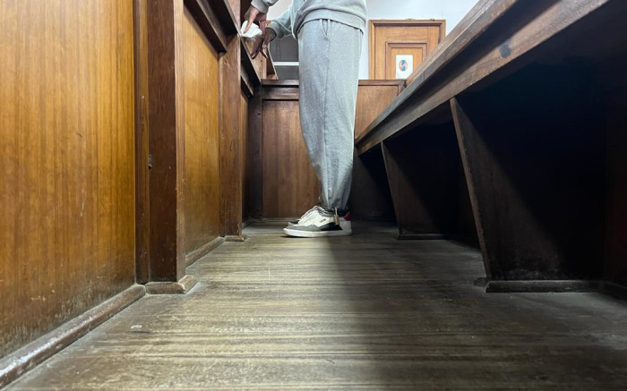 L'accusé du meurtre de Kirsten Kluyt nie à nouveau l'avoir tuée et demande en quoi cela lui profite