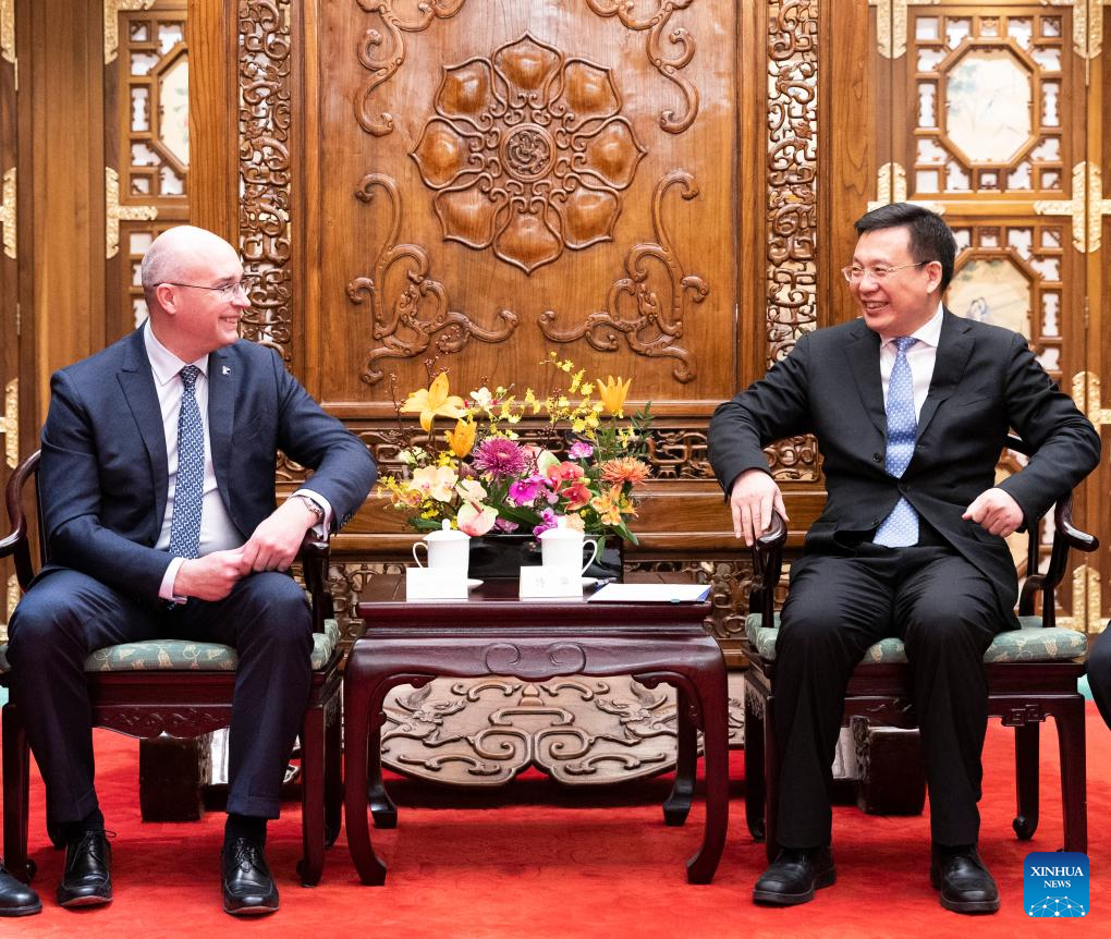 President of Xinhua News Agency Fu Hua meets with Andrey Kondrashov, director-general of Russia