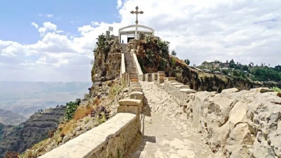 Gishen Debre-Kerbe Mariam Church