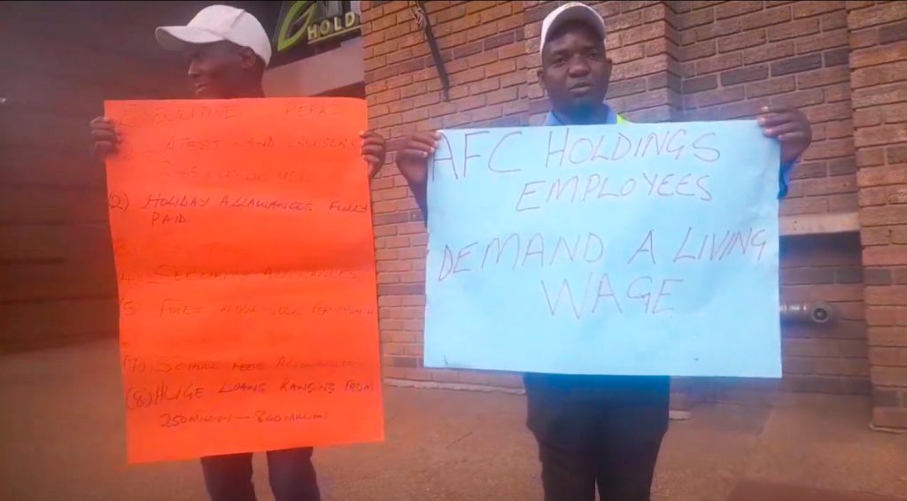 Les employés d'AFC Holdings protestent contre les mauvais salaires et les accords louches |