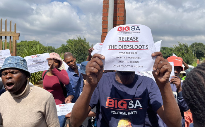 Méfiez-vous de ceux que vous considérez comme des dirigeants, prévient la police généraliste à la communauté