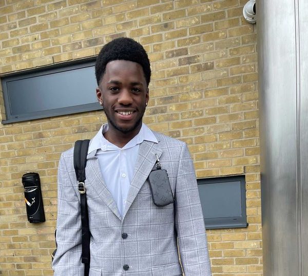 Un adolescent zimbabwéen parmi trois hommes de Bradford reconnus coupables du meurtre de son compatriote Trust Gangata |
