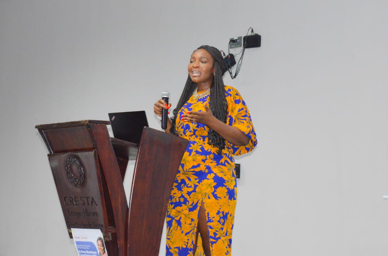 L'actrice dévoile une plateforme technologique pour rationaliser l'immigration zimbabwéenne au Canada