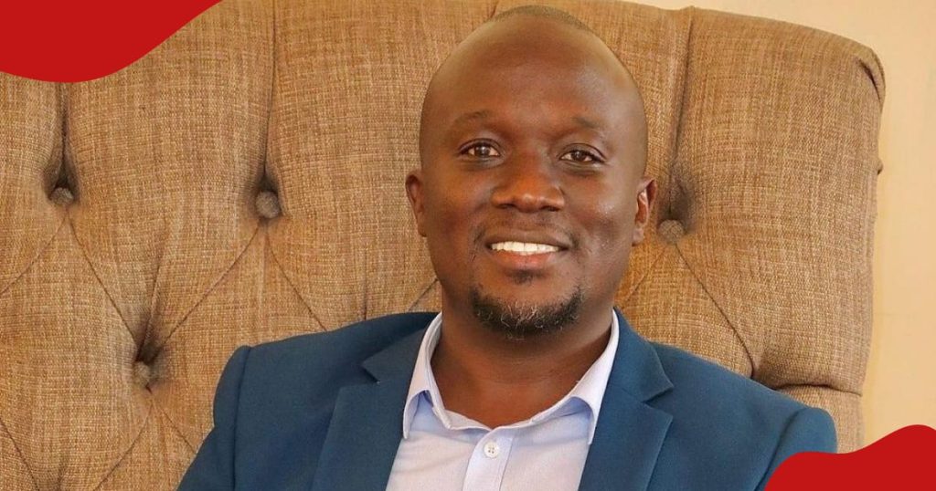 L'ancien assistant de Raila, Dennis Onsarigo, démissionne de son poste de chef d'état-major du comté de Nyamira et cite des frustrations