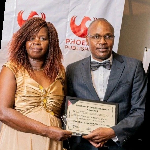 L'auteur Kwekwe Chaipa remporte le prix national de littérature