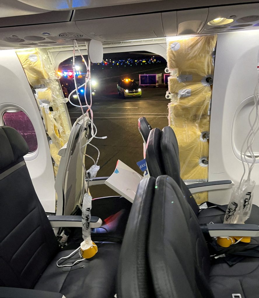 L'explosion de Boeing en plein vol constitue un gros problème pour l'entreprise