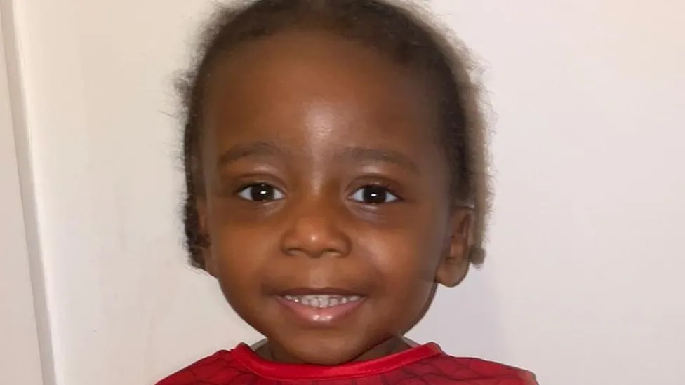 Les recherches « déchirantes » pour retrouver Xielo Maruziva, deux ans, porté disparu, entrent dans la quatrième semaine