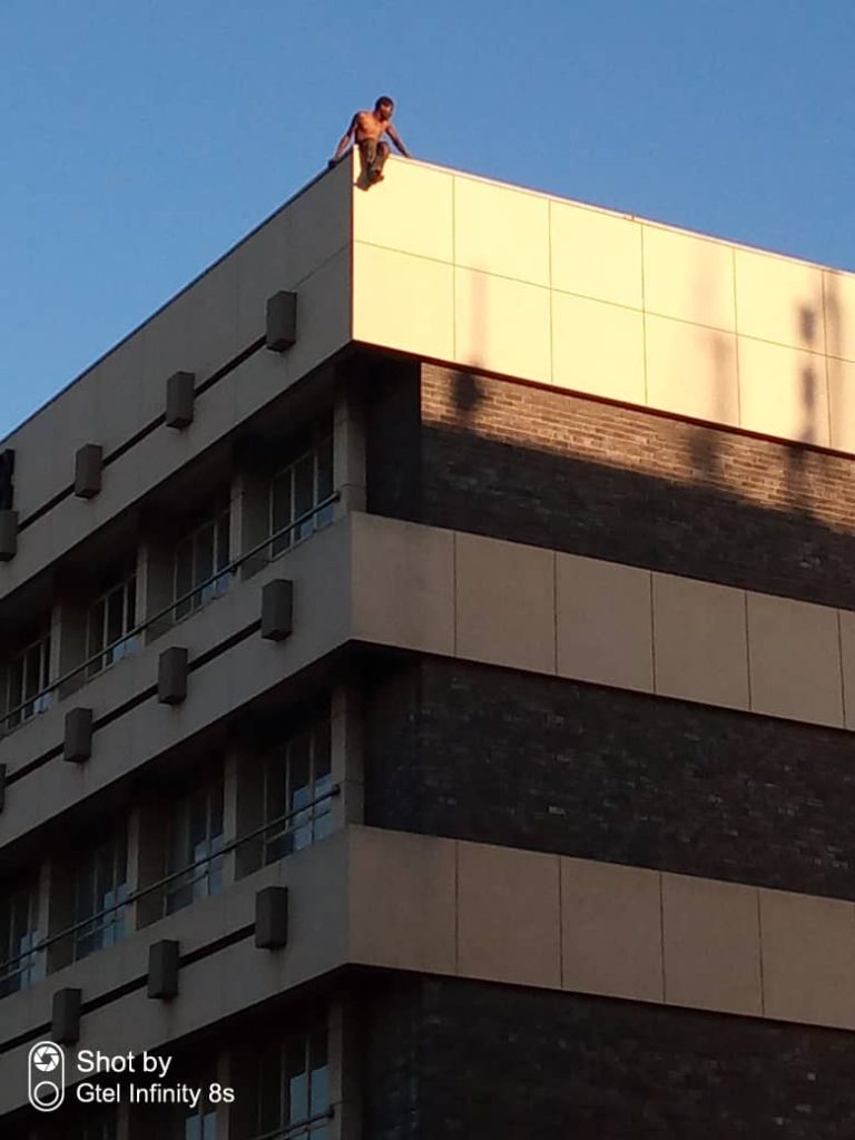 Un homme décède après être tombé d'un immeuble à Kwekwe