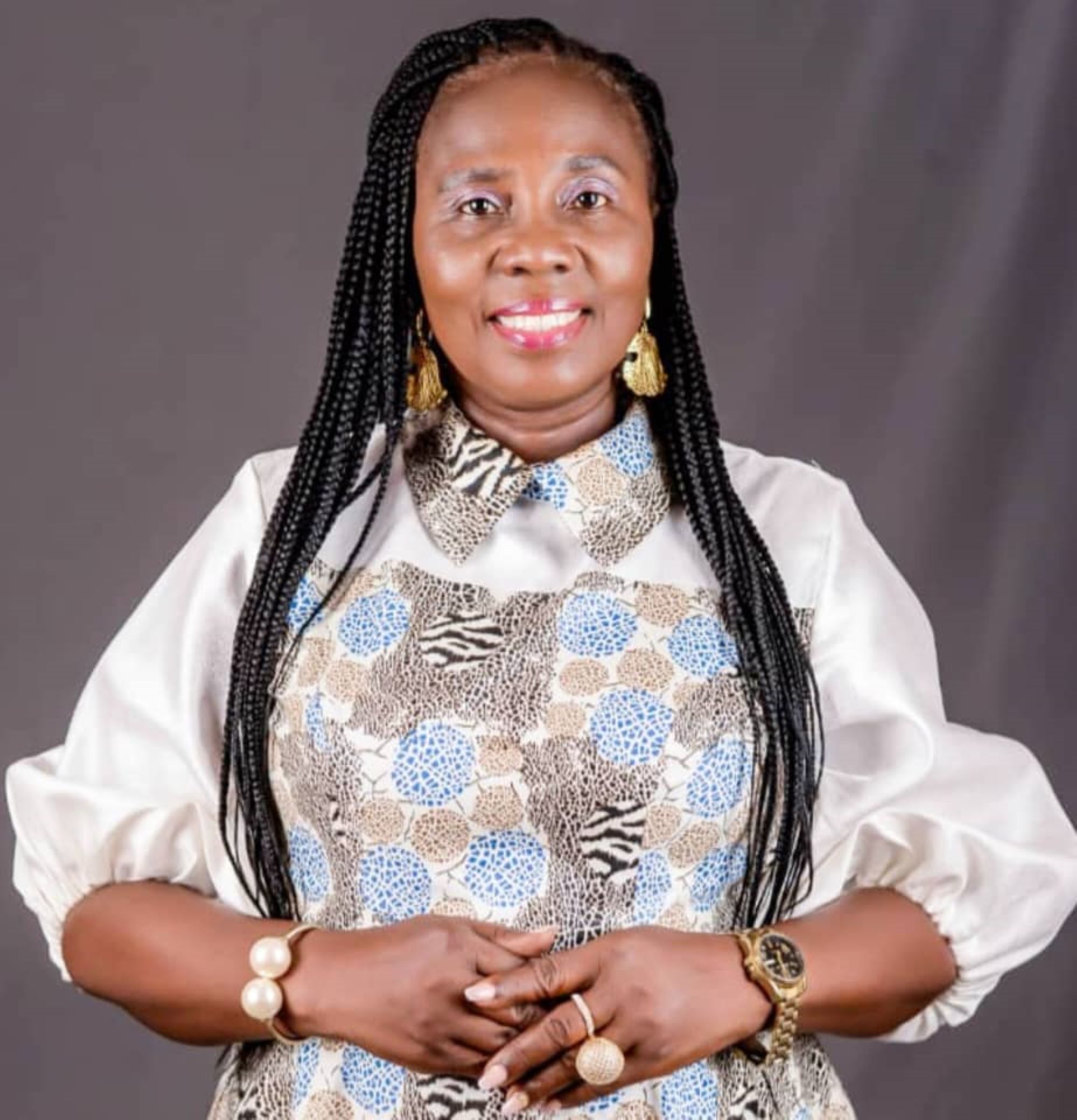 Ancien directeur général du district, Dce Hon Comfort Attah