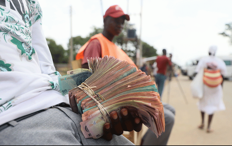 La RBZ revient sur sa décision de supprimer progressivement les billets ZWL – affirme qu'ils restent en circulation jusqu'à nouvel ordre