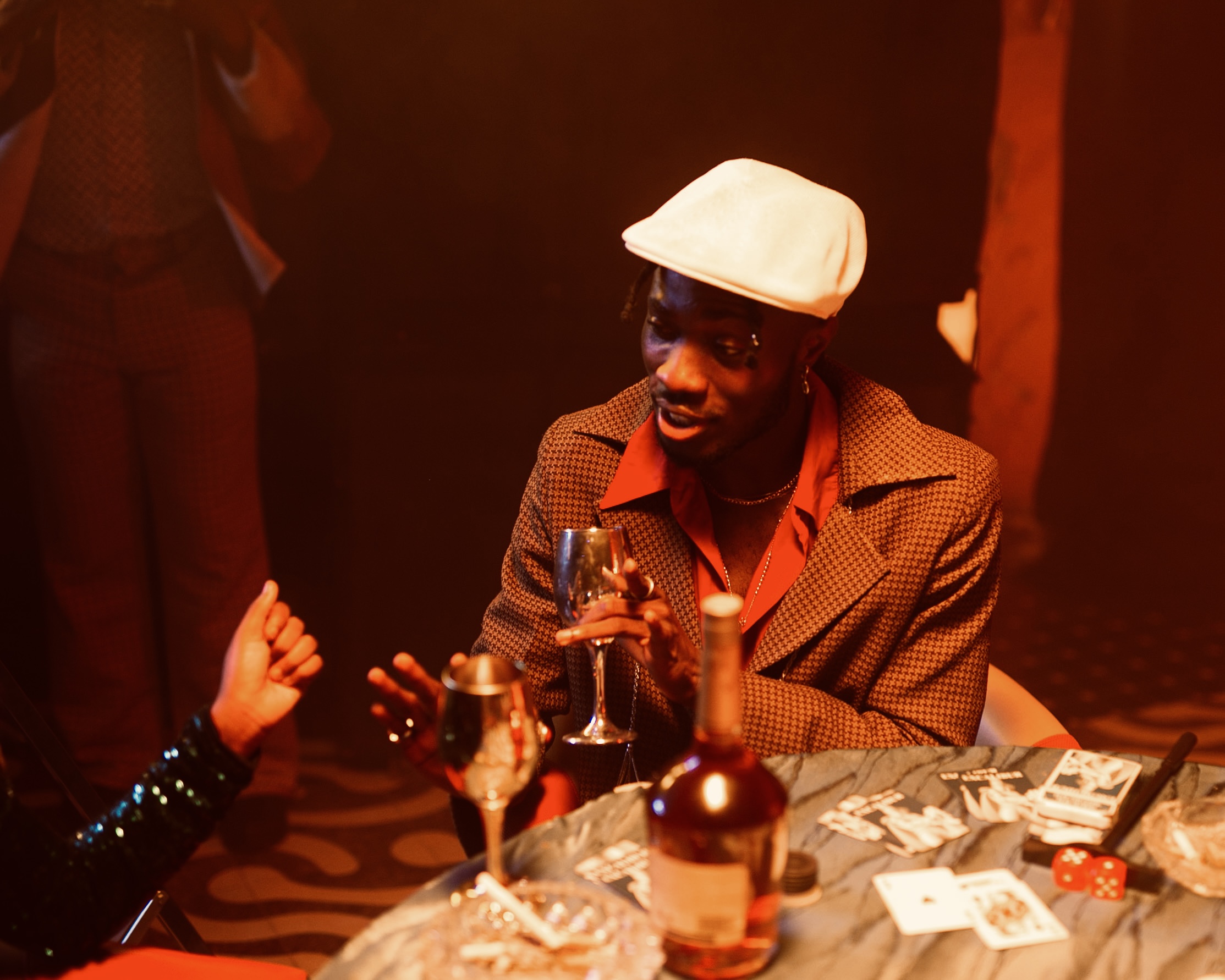 Plongez dans l'hymne d'amour sans conditions du Kimilist de MimLife Record