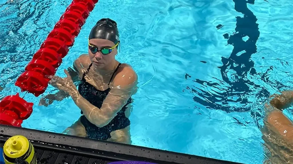 Zim swimmer Weisthuizen out of the Olympics 