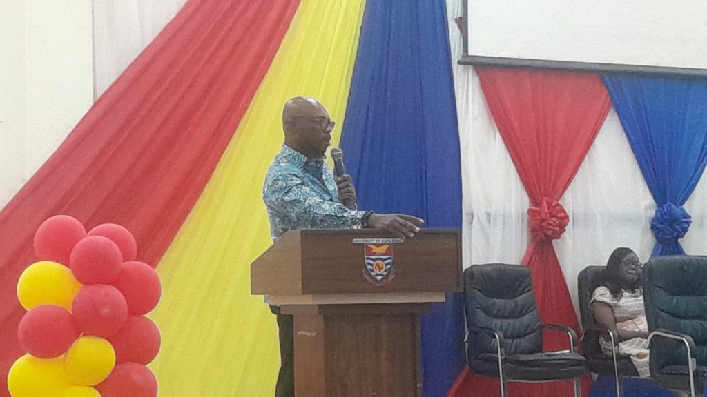 Le professeur Boateng exhorte la société civile à raviver l’esprit de responsabilité