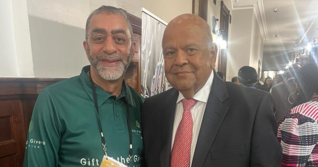 Sooliman de Gift of the Givers félicite le regretté Pravin Gordhan pour son humilité