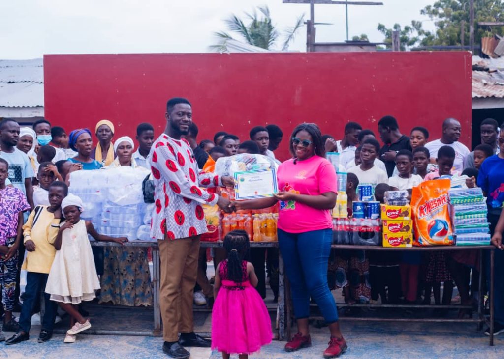 L'Initiative Nkansa Obeng célèbre son troisième anniversaire avec une visite à la Fondation Savior Children's Home
