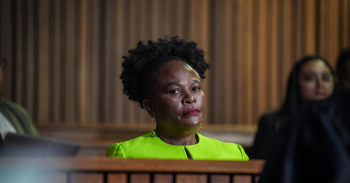L'ancien protecteur public Mkhwebane perd sa tentative d'obtenir une gratification de 10 millions de rands