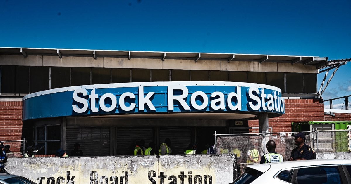 Les projets de relocalisation des personnes des établissements informels le long de la gare de Stock Road sont en bonne voie – PRASA