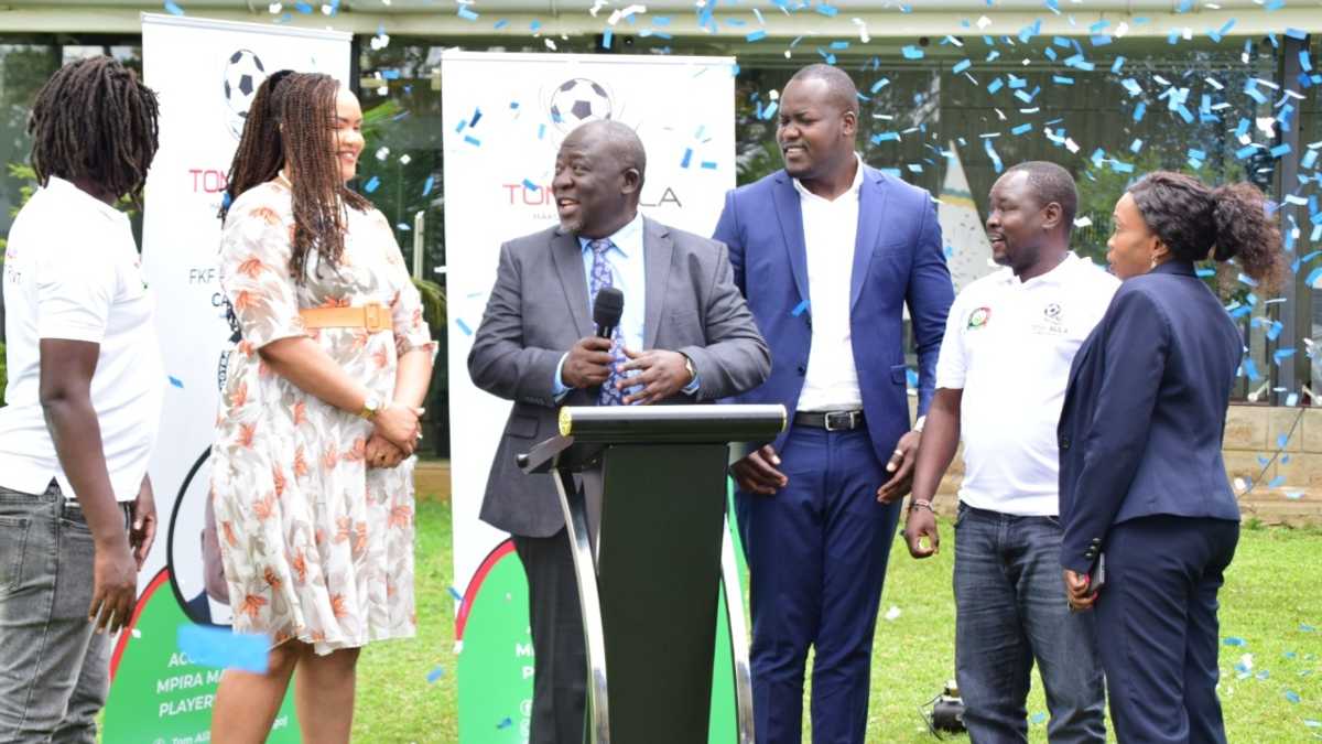 L'homme d'affaires Tom Alila lance la candidature à la présidence de la FKF : « Hakuna Kulia »