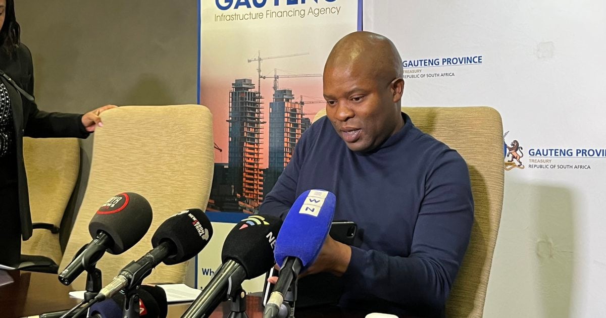 Maile demande au CPS de fournir les dossiers du chef de cabinet Pitso, accusé de corruption