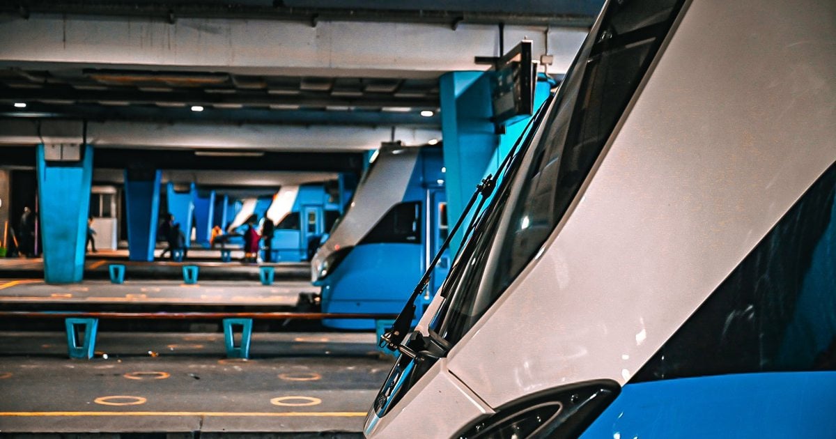 PRASA affirme que des progrès significatifs ont été réalisés pour relancer les services ferroviaires du CT, Winde optimiste quant à l'avenir de Metrorail