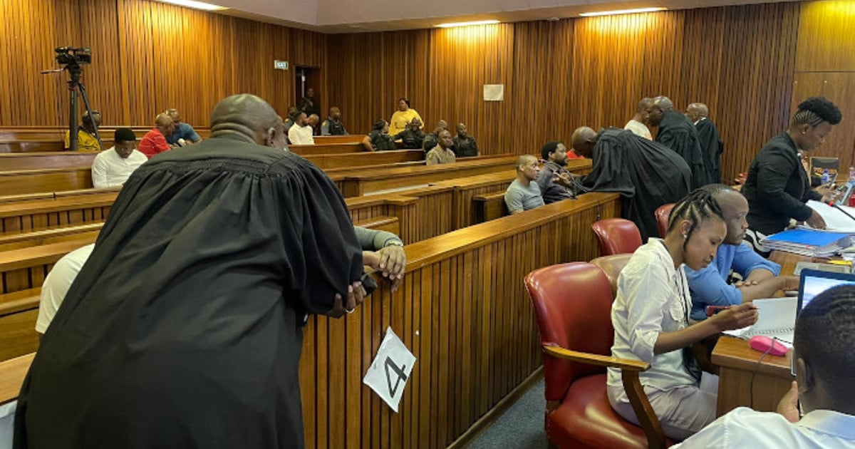 Un procès au rythme lent soulève de nouvelles questions autour du meurtre de Senzo Meyiwa