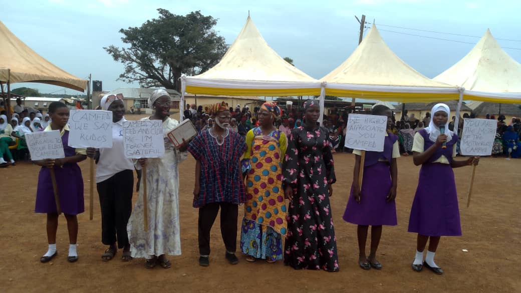 Ya-Na a fait don de deux terrains à CAMFED-GHANA pour y construire un bureau