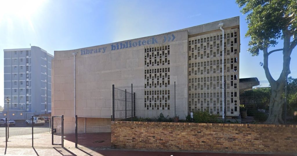 CoCT assure aux résidents que la bibliothèque et la salle civique de Sea Point seront préservées