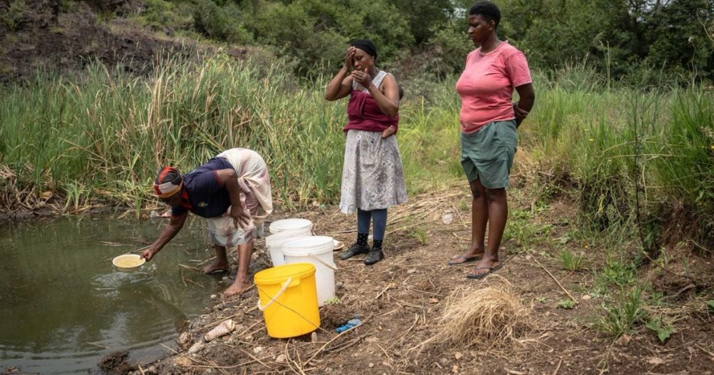Le manque d’eau en Afrique du Sud est le résultat d’une longue histoire d’injustice – et la législation devrait commencer par là