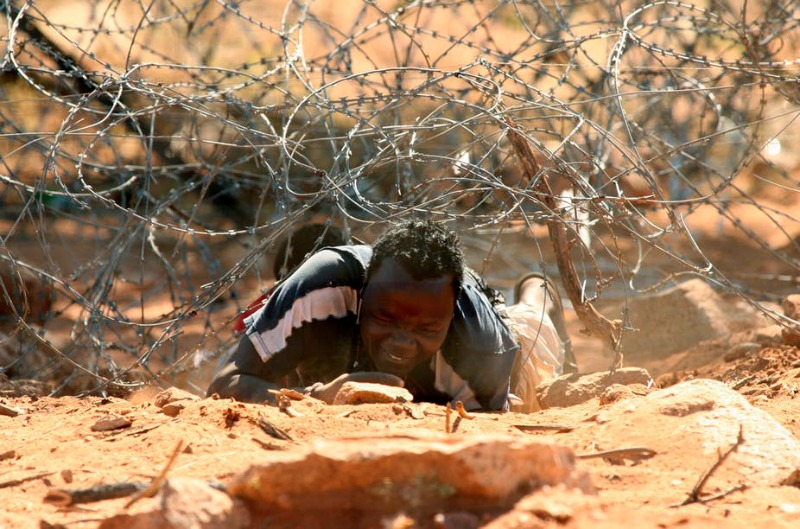 Soldiers heighten patrols along South Africa-Zimbabwe border to thwart smuggling, illegal crossing ahead of festive season