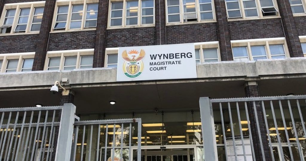 Les suspects liés à l'enlèvement d'un adolescent doivent être jugés devant le tribunal du Cap