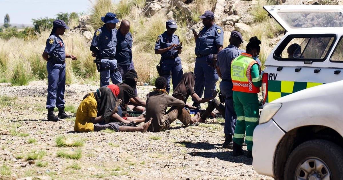 19 mineurs illégaux arrêtés à Stilfontein condamnés à des peines avec sursis