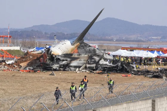At least 120 killed in South Korea as plane crashes on landing at Muan airport