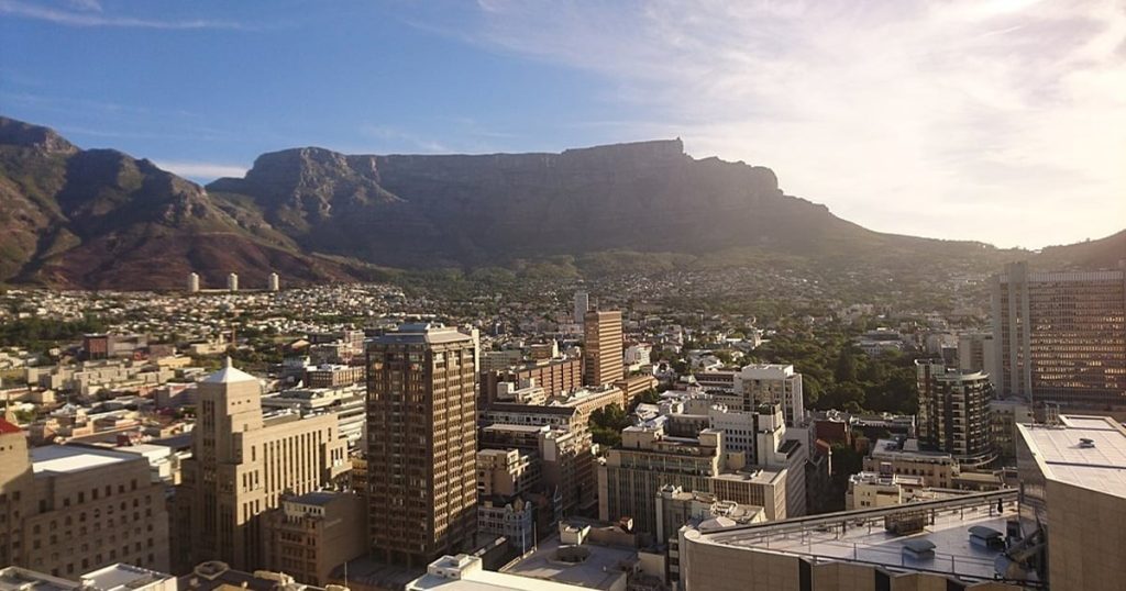 CoCT affirme que le centre d'appels d'urgence a enregistré plus de 2 000 incidents au cours du week-end