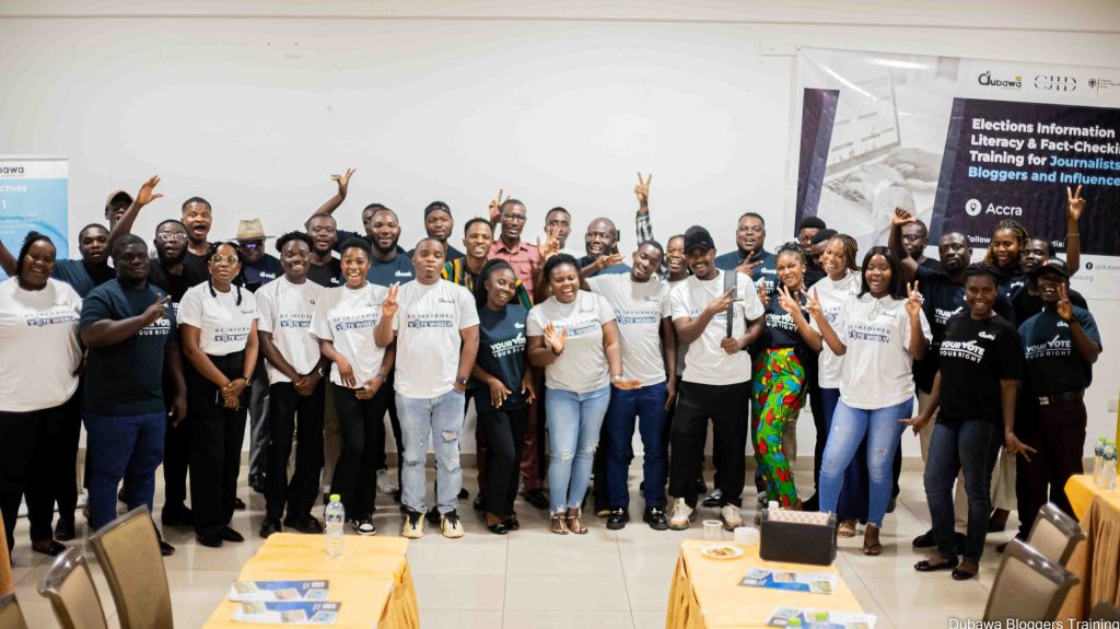 L’Association des blogueurs du Ghana appelle à la paix et à des reportages précis avant les élections du 7 décembre