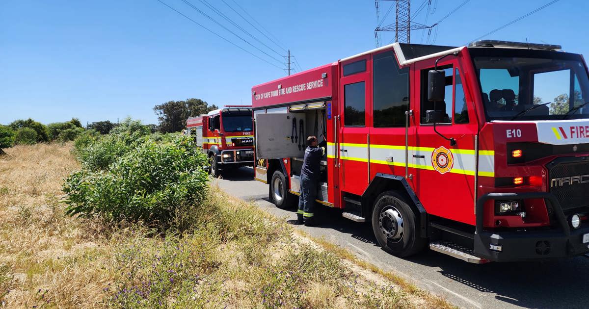 "La sécurité incendie est l'affaire de tous", déclare JP Smith du CoCT alors que la ville se prépare pour la saison des incendies